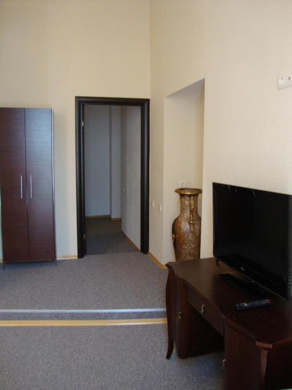 Theatre Hotel 3*